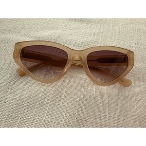Stylish Beige Sunglasses for Women